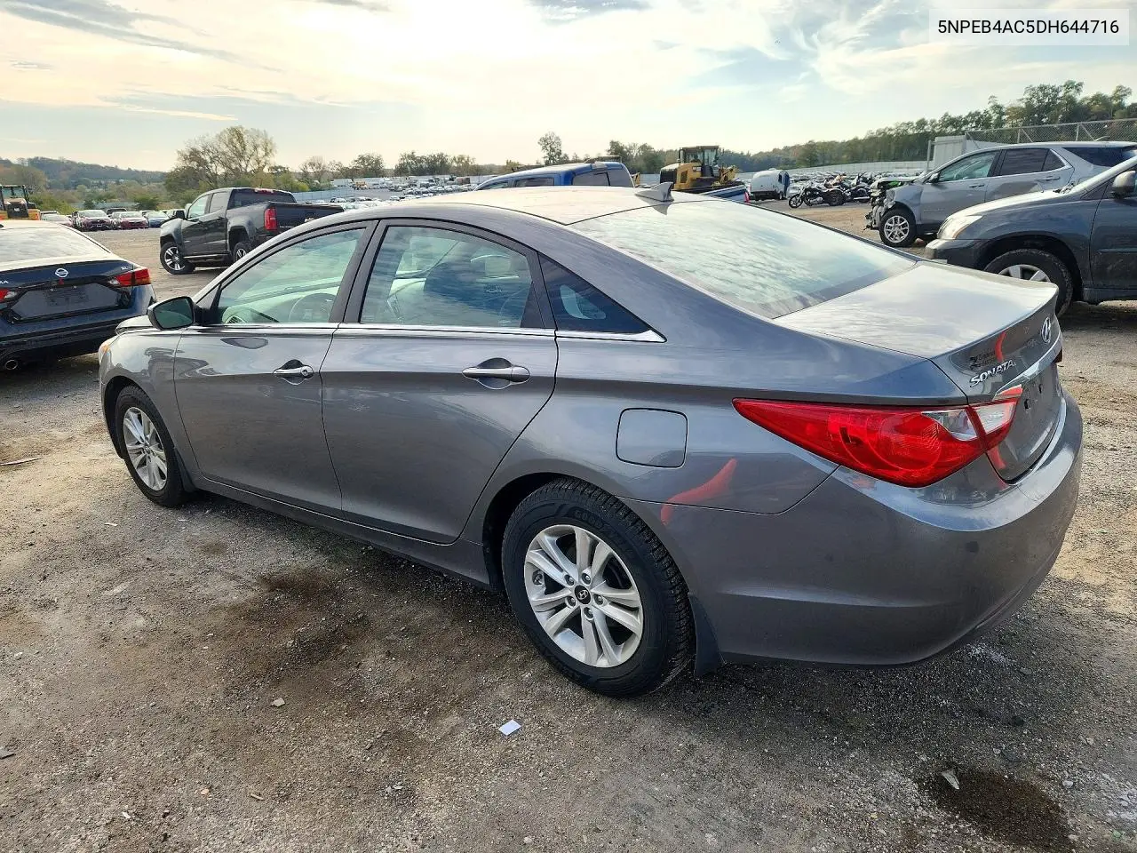 2013 HYUNDAI SONATA VIN 5NPEB4AC5DH644716 — фото 2