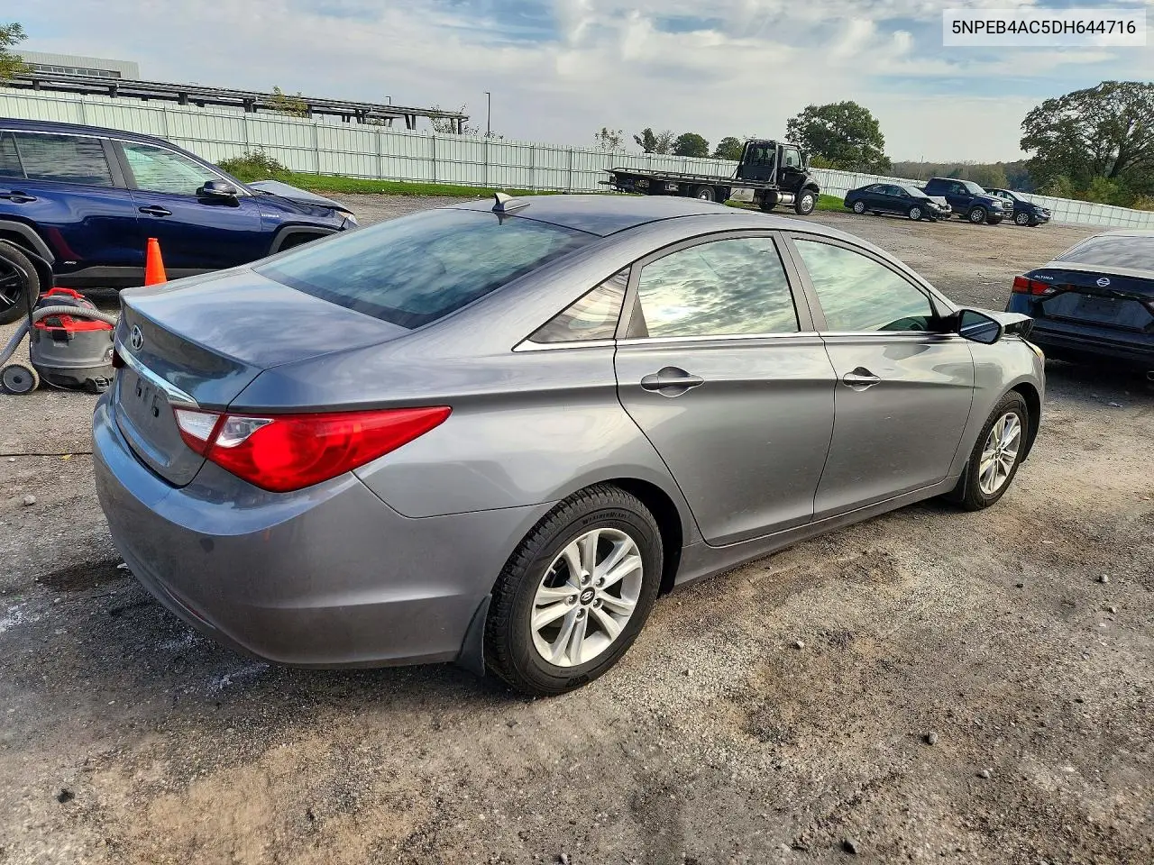 2013 HYUNDAI SONATA VIN 5NPEB4AC5DH644716 — фото 3