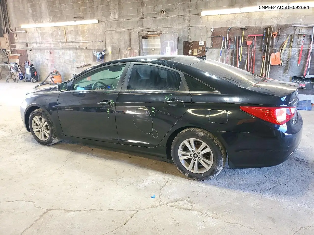 2013 HYUNDAI SONATA VIN 5NPEB4AC5DH692684 — фото 2