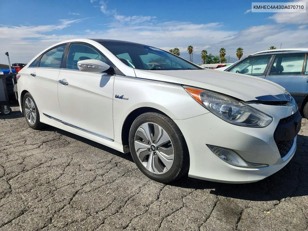 2013 HYUNDAI SONATA VIN KMHEC4A43DA070710 — фото 4