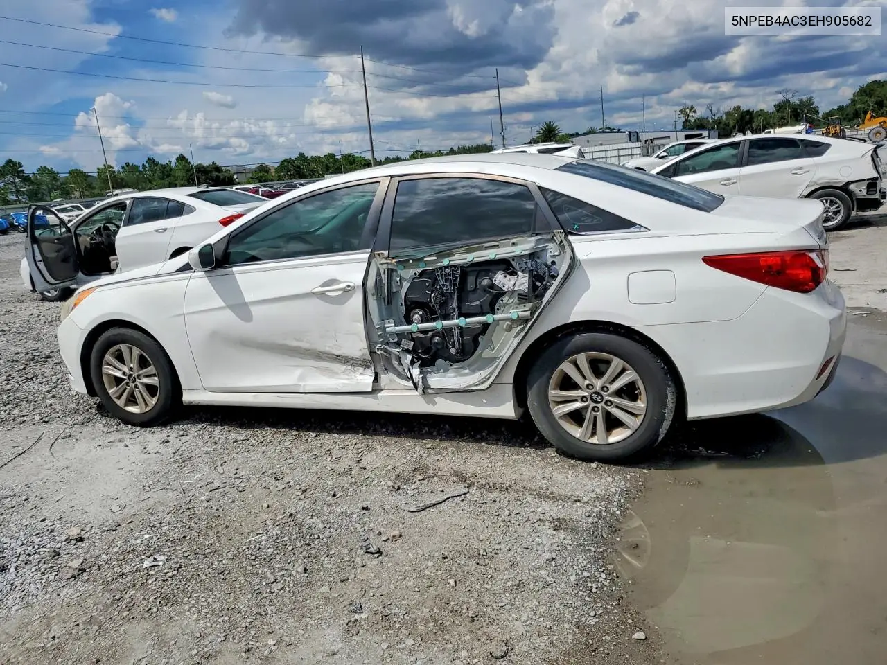 2014 HYUNDAI SONATA VIN 5NPEB4AC3EH905682 — фото 2