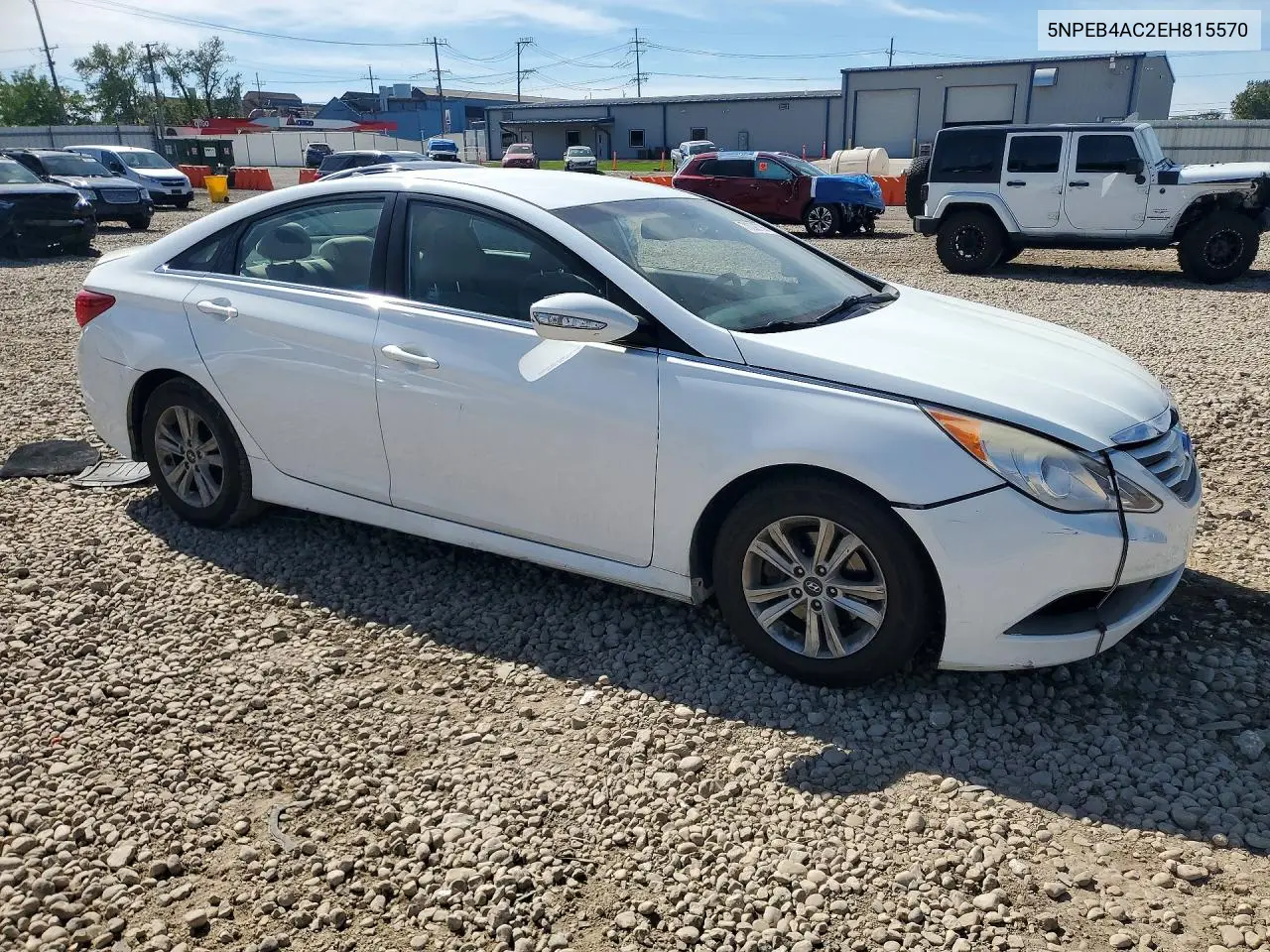 2014 HYUNDAI SONATA VIN 5NPEB4AC2EH815570 — фото 4
