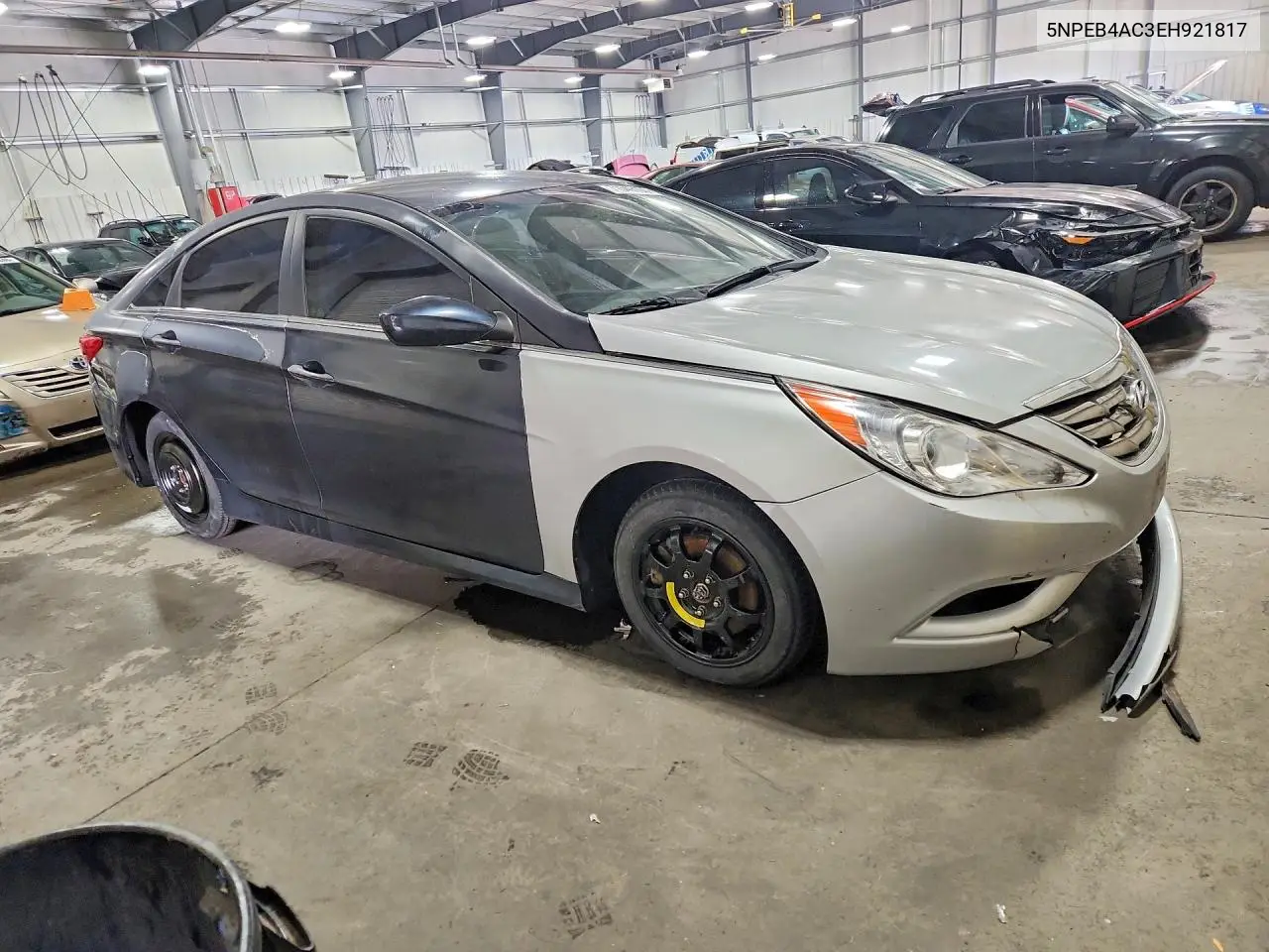 2014 HYUNDAI SONATA VIN 5NPEB4AC3EH921817 — фото 4