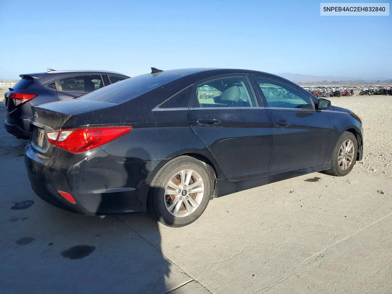 2014 HYUNDAI SONATA VIN 5NPEB4AC2EH832840 — фото 3