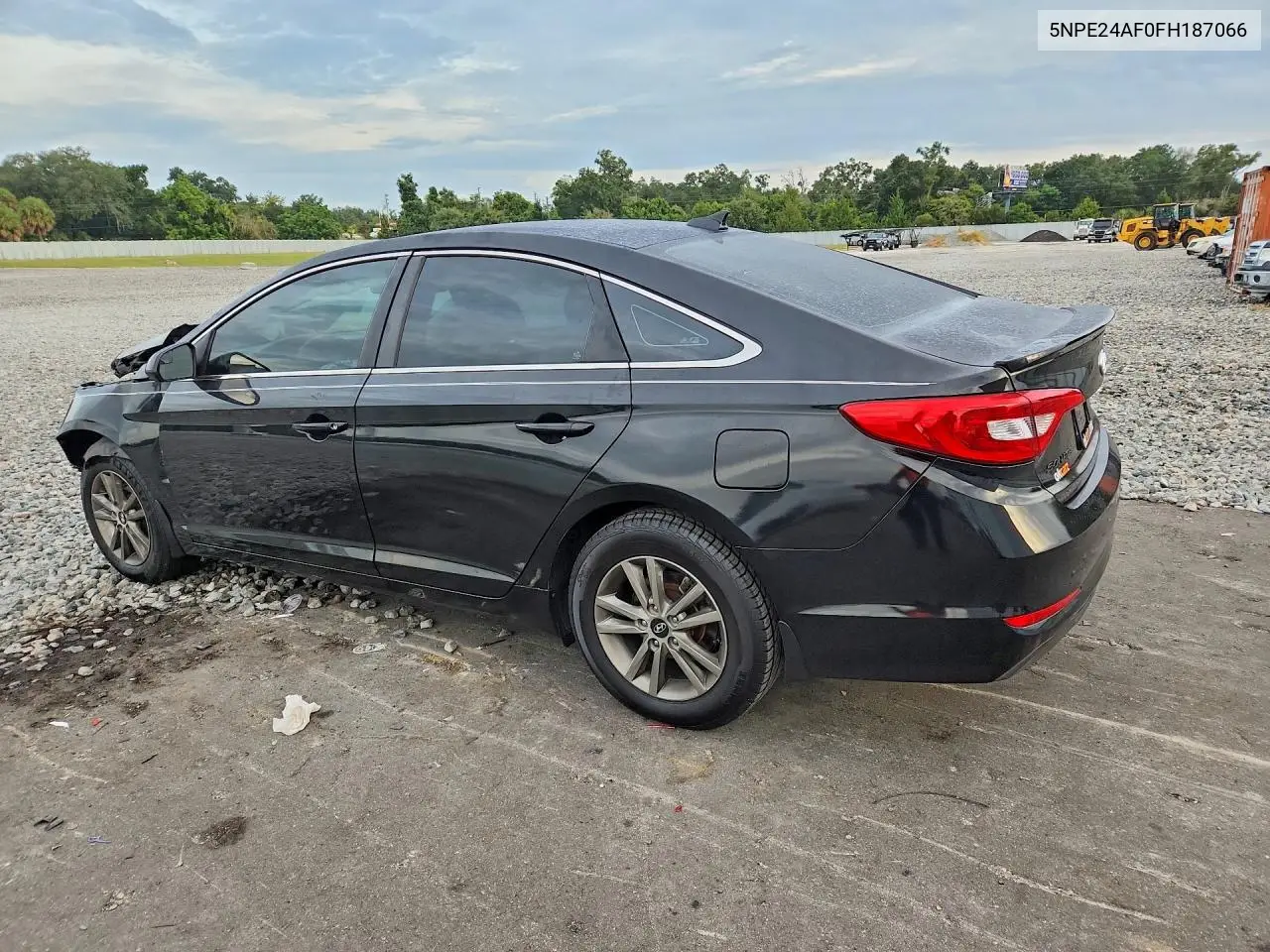 2015 HYUNDAI SONATA VIN 5NPE24AF0FH187066 — фото 2