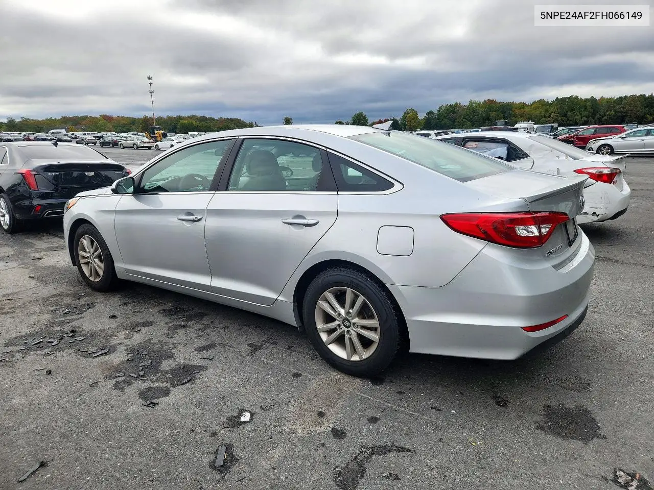 2015 HYUNDAI SONATA VIN 5NPE24AF2FH066149 — фото 2