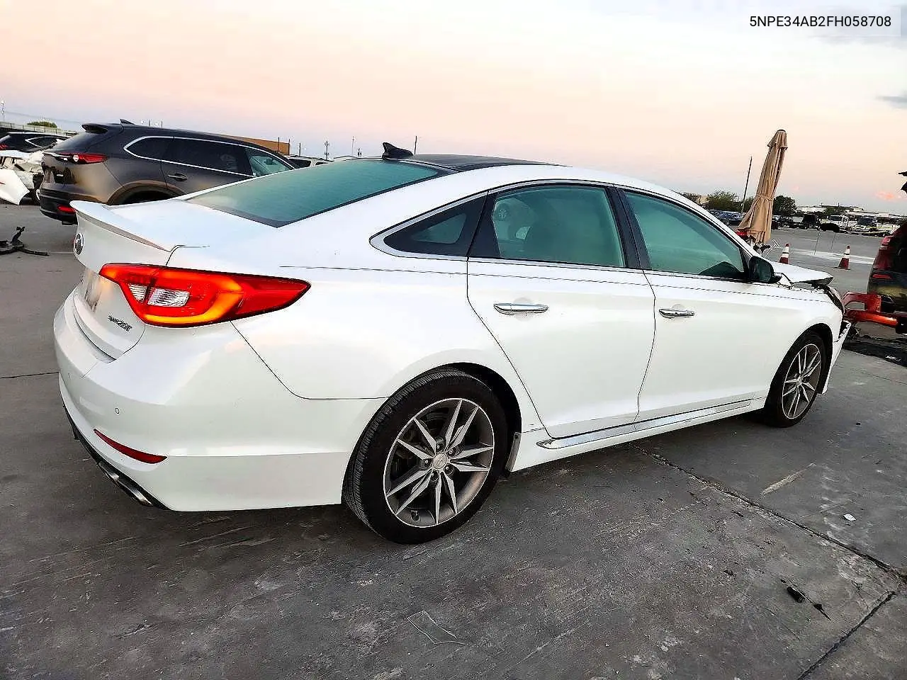 2015 HYUNDAI SONATA VIN 5NPE34AB2FH058708 — фото 3