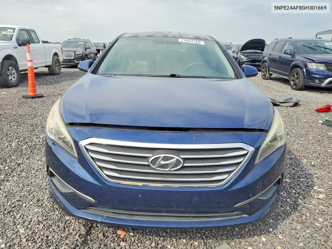 2016 HYUNDAI SONATA VIN 5NPE24AF8GH301669 — фото 5
