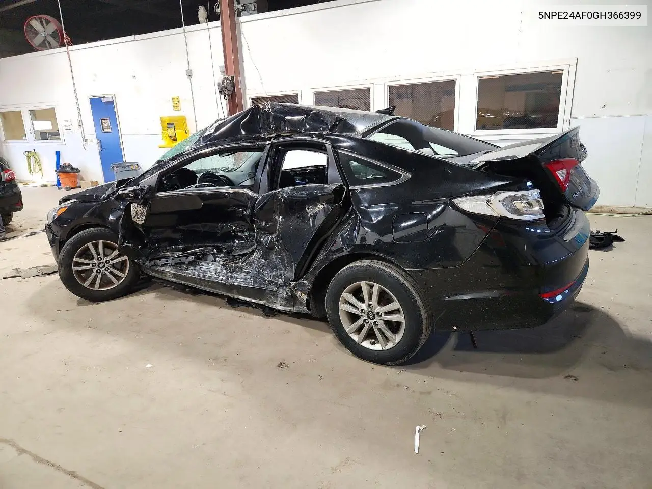 2016 HYUNDAI SONATA VIN 5NPE24AF0GH366399 — фото 2