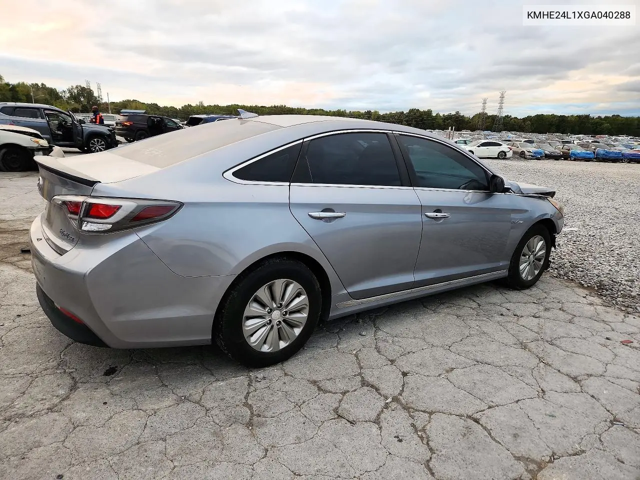 2016 HYUNDAI SONATA VIN KMHE24L1XGA040288 — фото 3