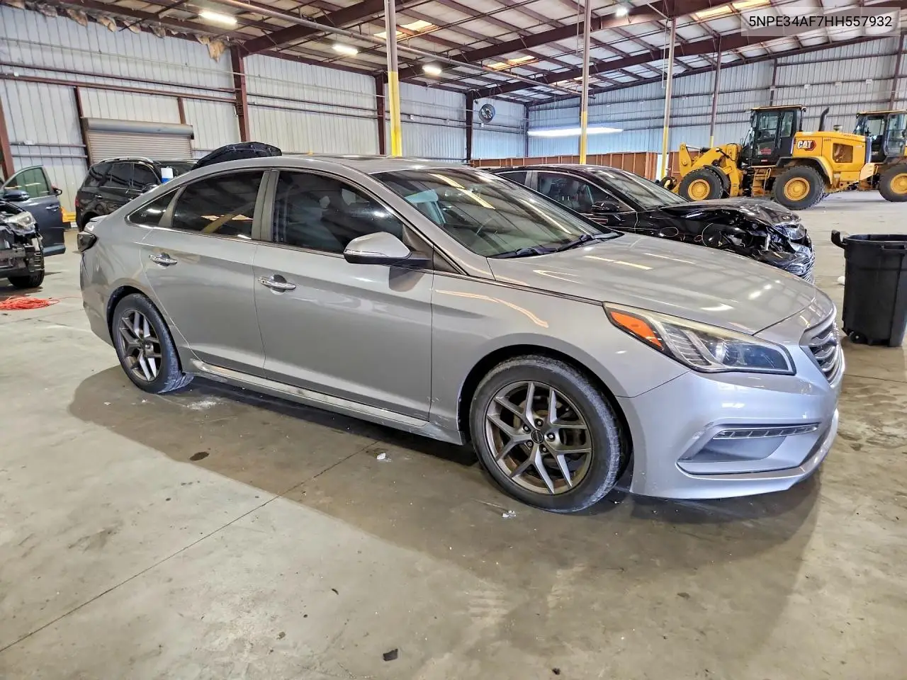 2017 HYUNDAI SONATA VIN 5NPE34AF7HH557932 — фото 4