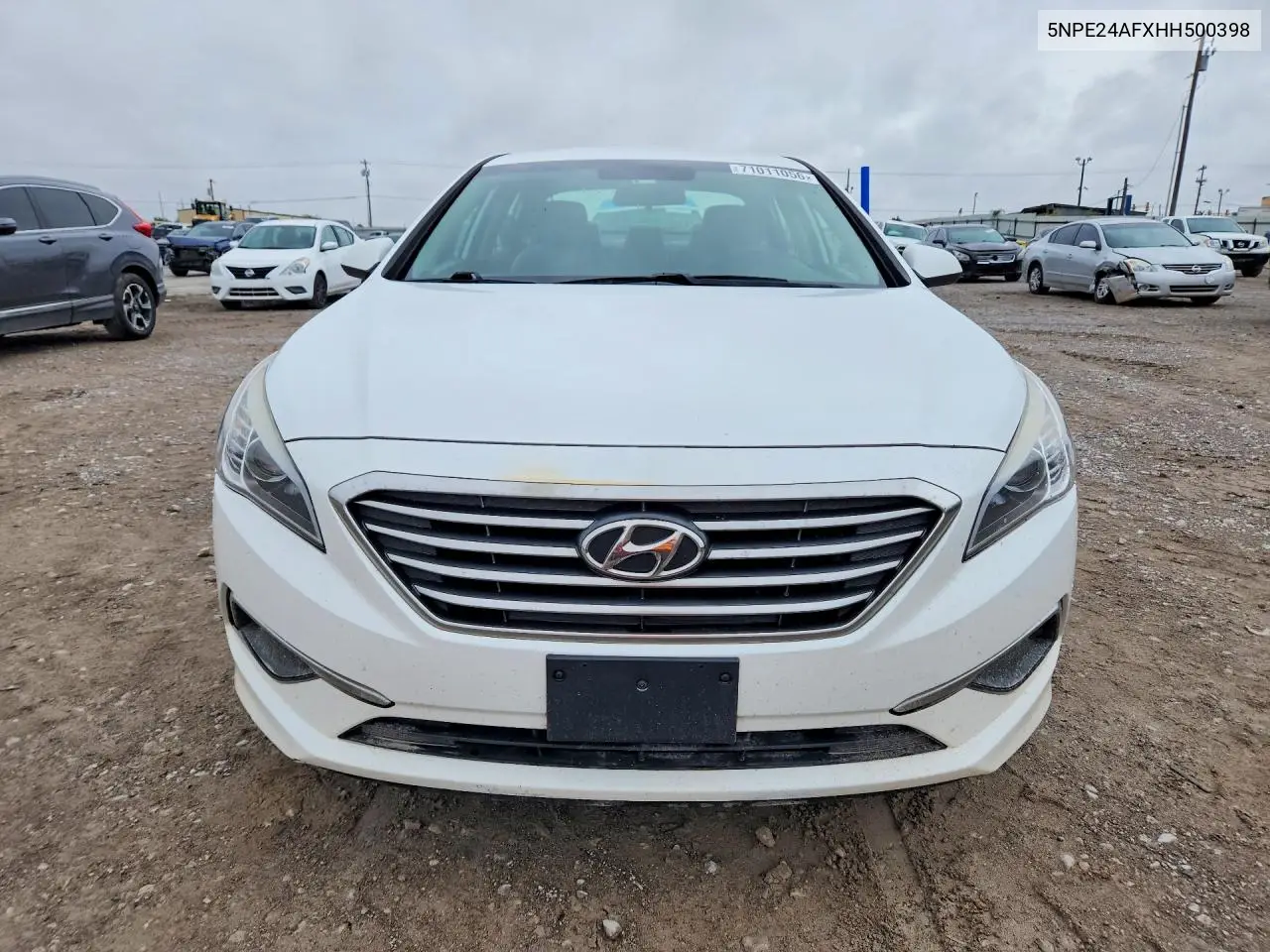 2017 HYUNDAI SONATA VIN 5NPE24AFXHH500398 — фото 5