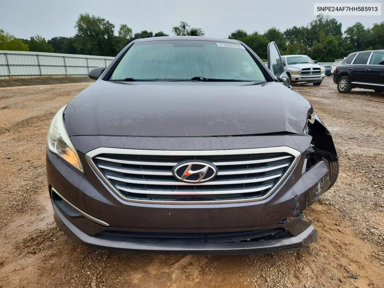 2017 HYUNDAI SONATA VIN 5NPE24AF7HH585913 — фото 5