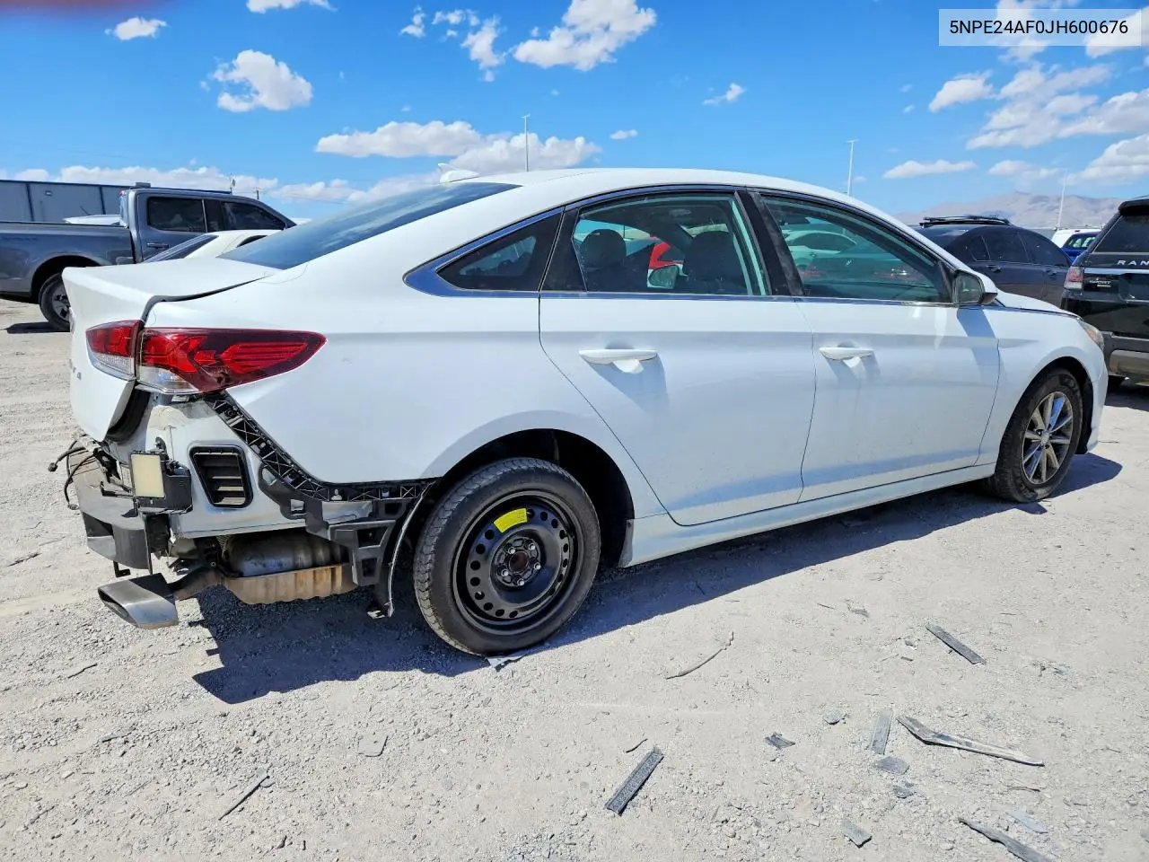 2018 HYUNDAI SONATA VIN 5NPE24AF0JH600676 — фото 3