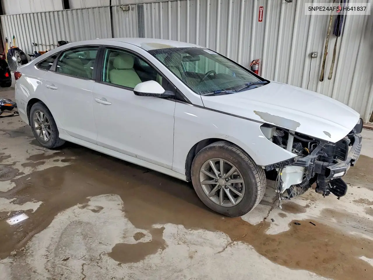 2018 HYUNDAI SONATA VIN 5NPE24AF5JH641837 — фото 4