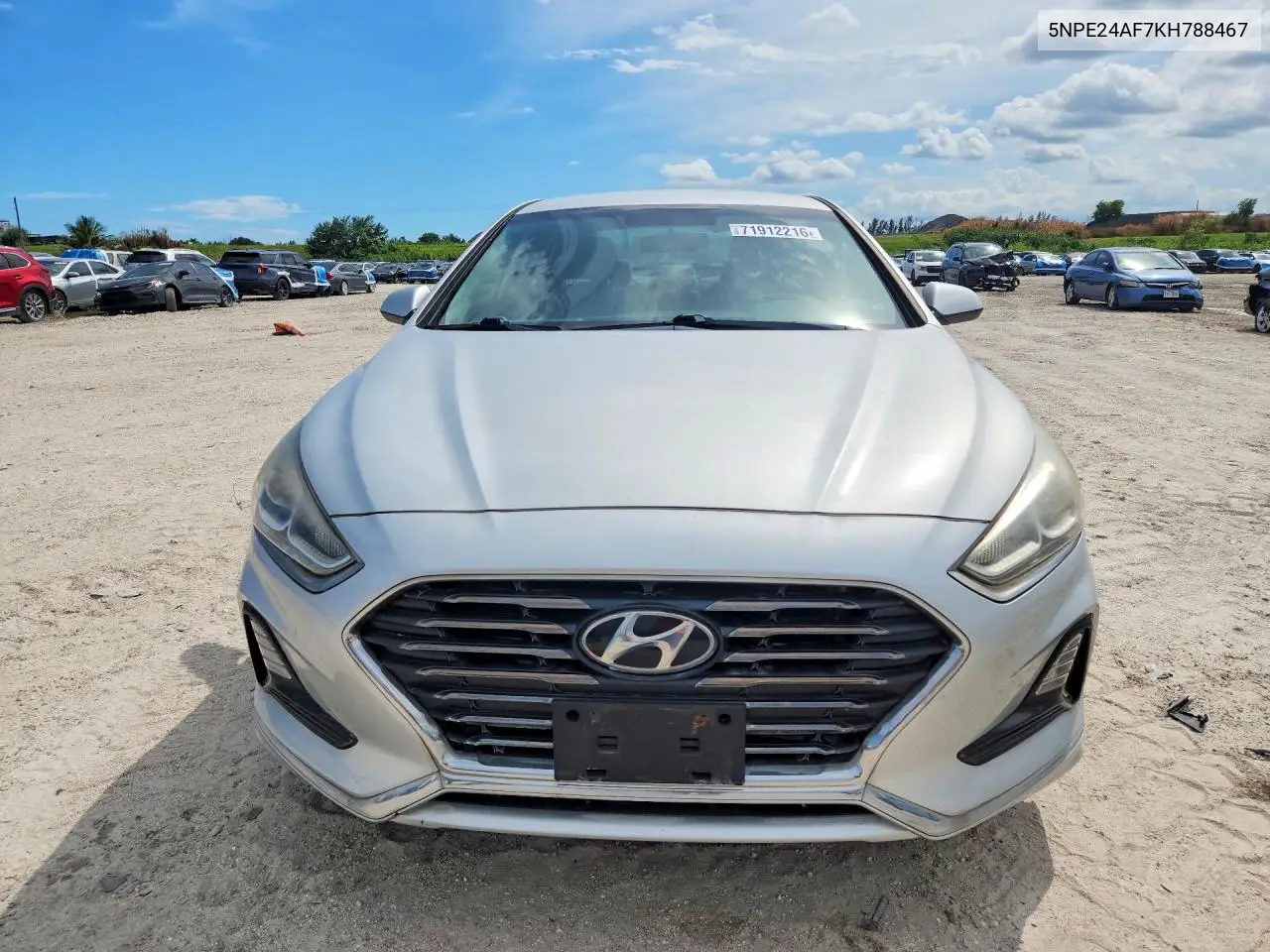 2019 HYUNDAI SONATA VIN 5NPE24AF7KH788467 — фото 5