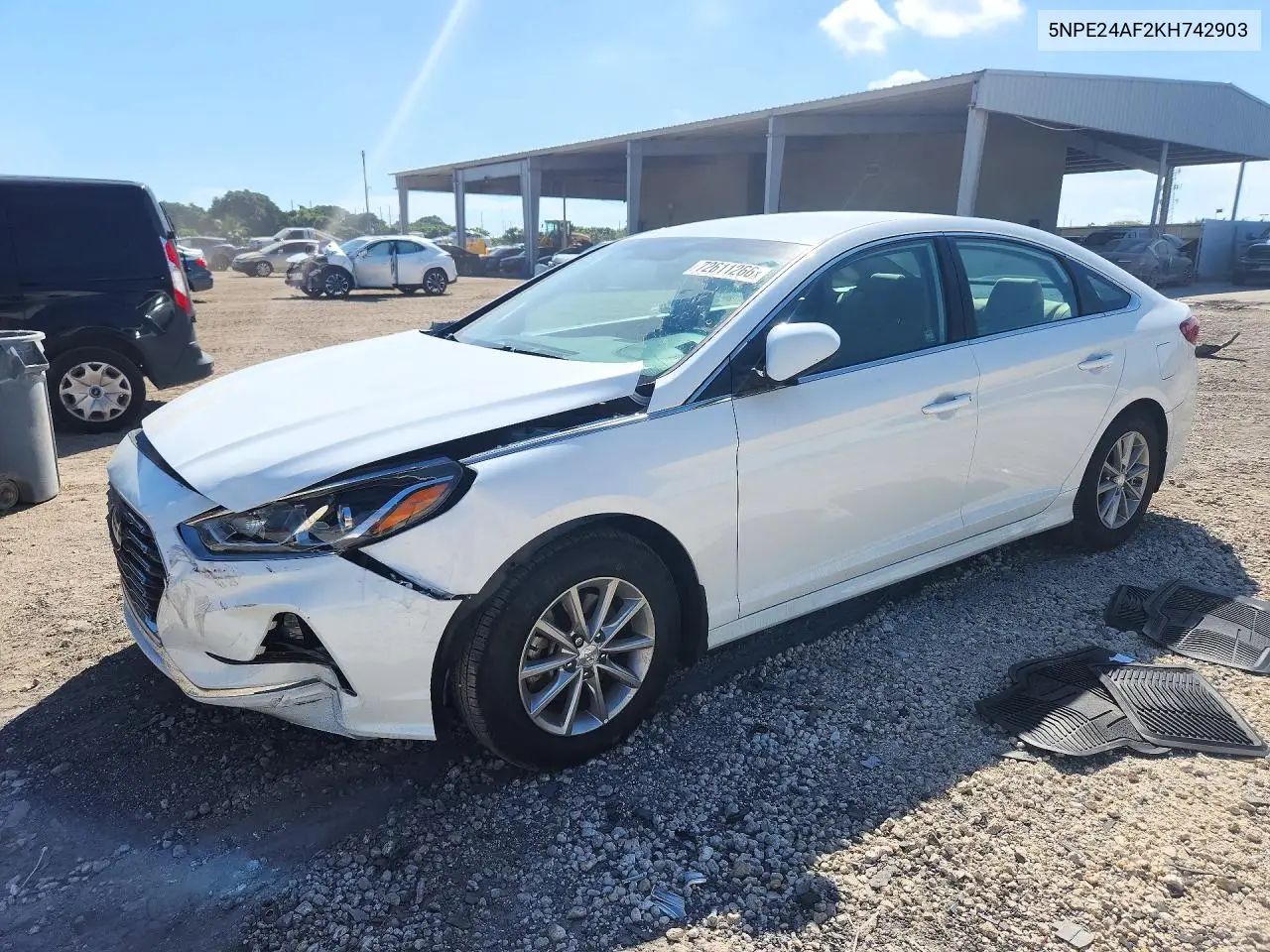 HYUNDAI SONATA 2019, VIN 5NPE24AF2KH742903