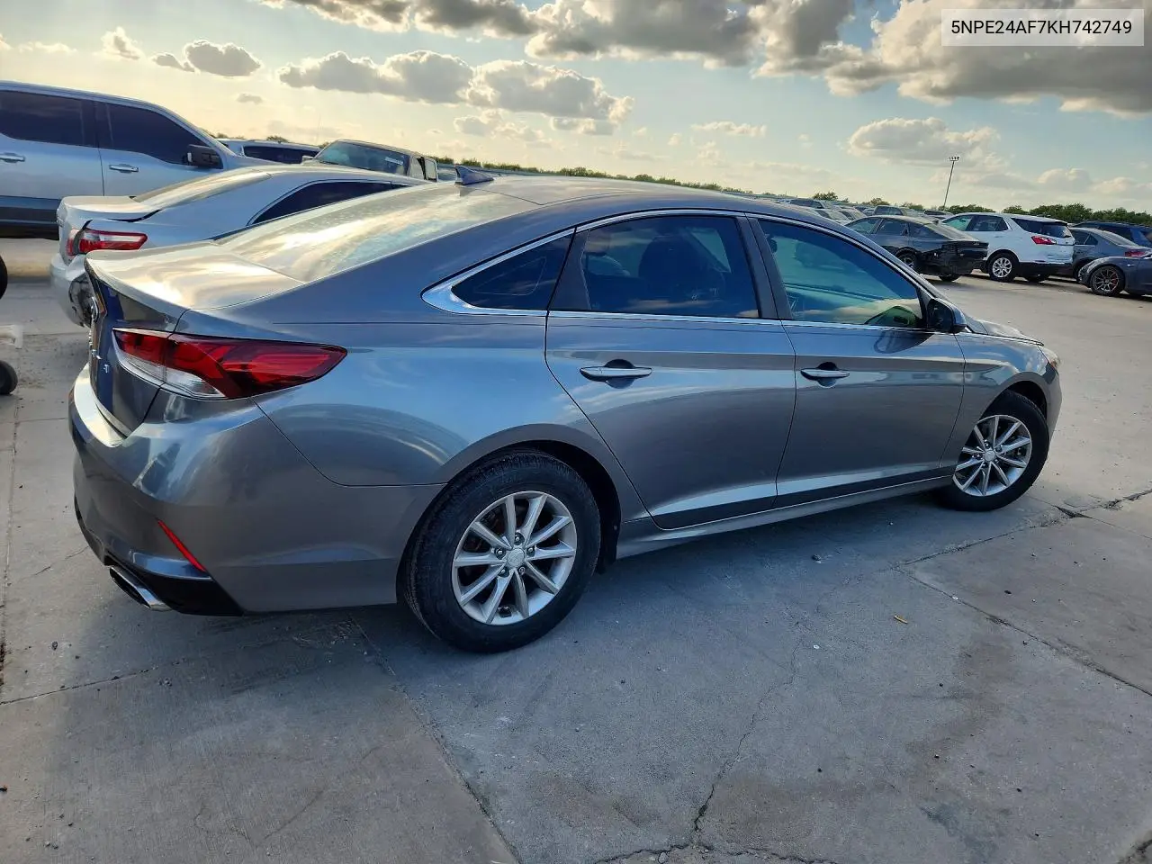 2019 HYUNDAI SONATA VIN 5NPE24AF7KH742749 — фото 3