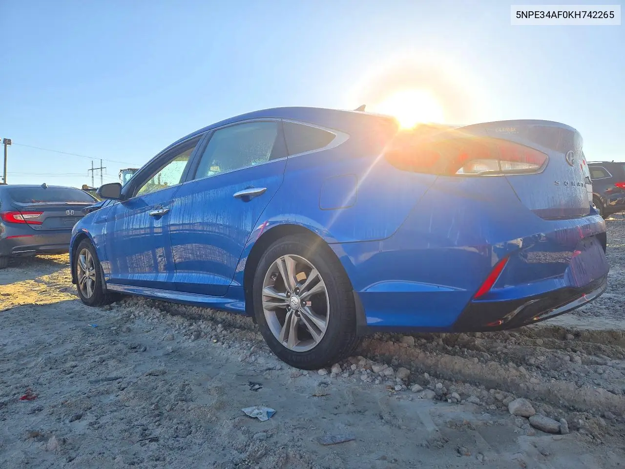 2019 HYUNDAI SONATA VIN 5NPE34AF0KH742265 — фото 2