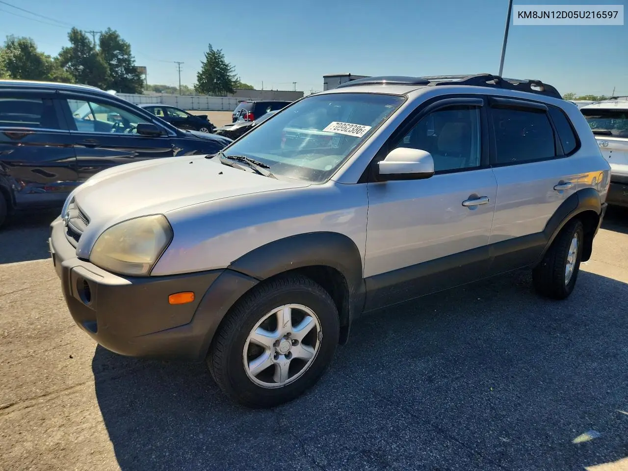 HYUNDAI TUCSON 2005, VIN KM8JN12D05U216597