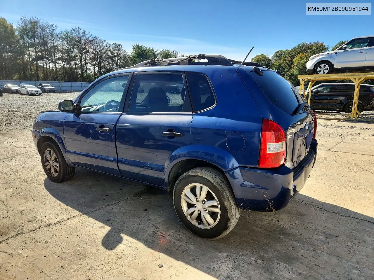 2009 HYUNDAI TUCSON VIN KM8JM12B09U951944 — фото 2