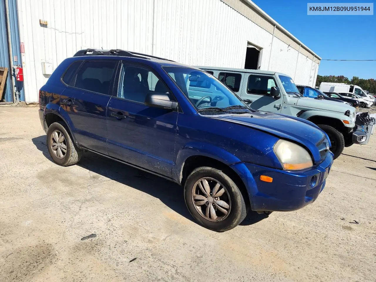 2009 HYUNDAI TUCSON VIN KM8JM12B09U951944 — фото 4