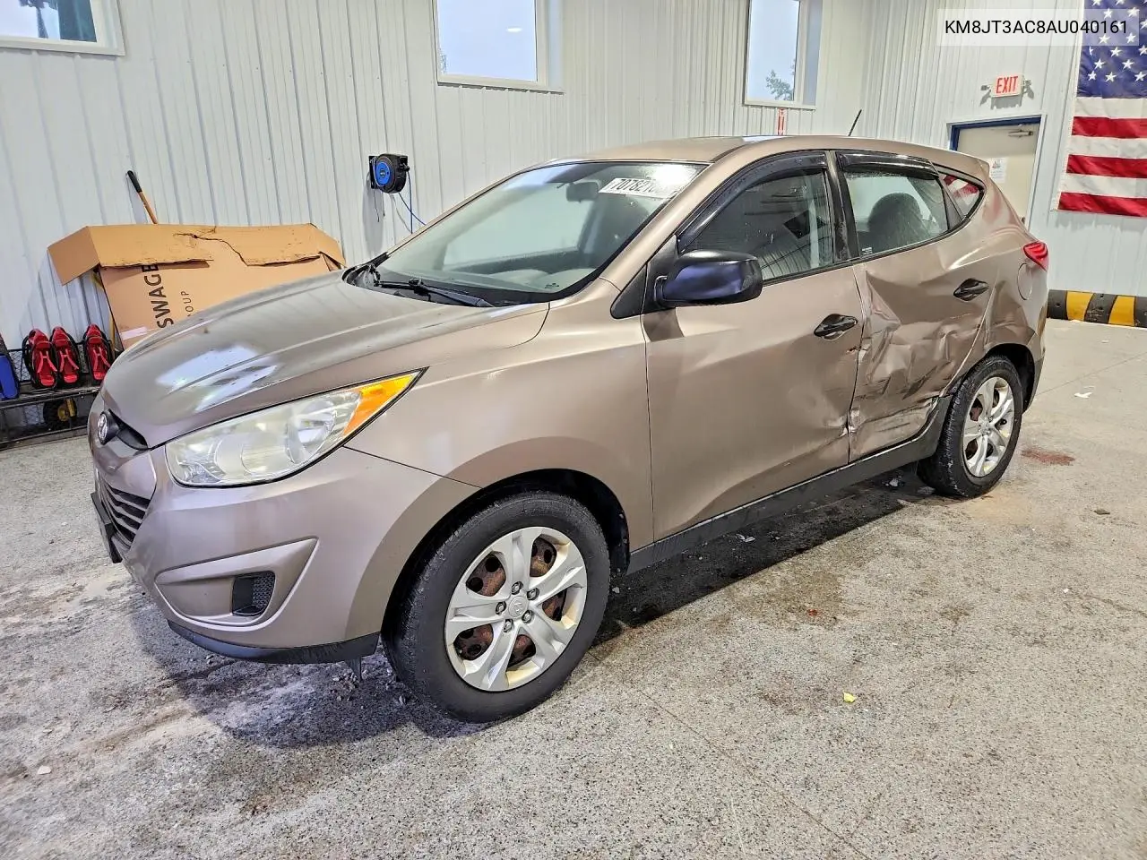 HYUNDAI TUCSON 2010, VIN KM8JT3AC8AU040161