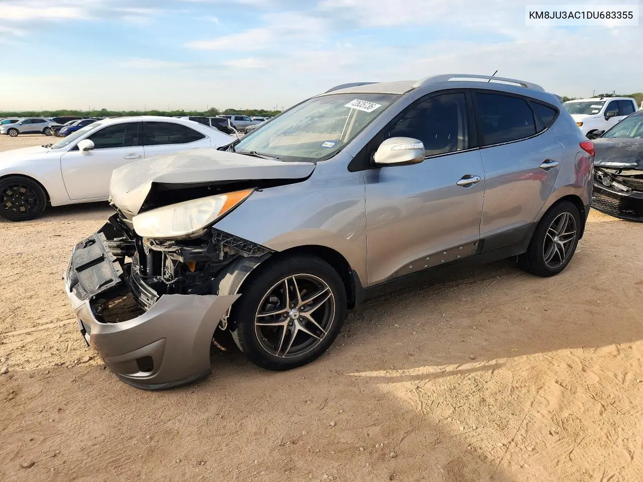 HYUNDAI TUCSON 2013, VIN KM8JU3AC1DU683355