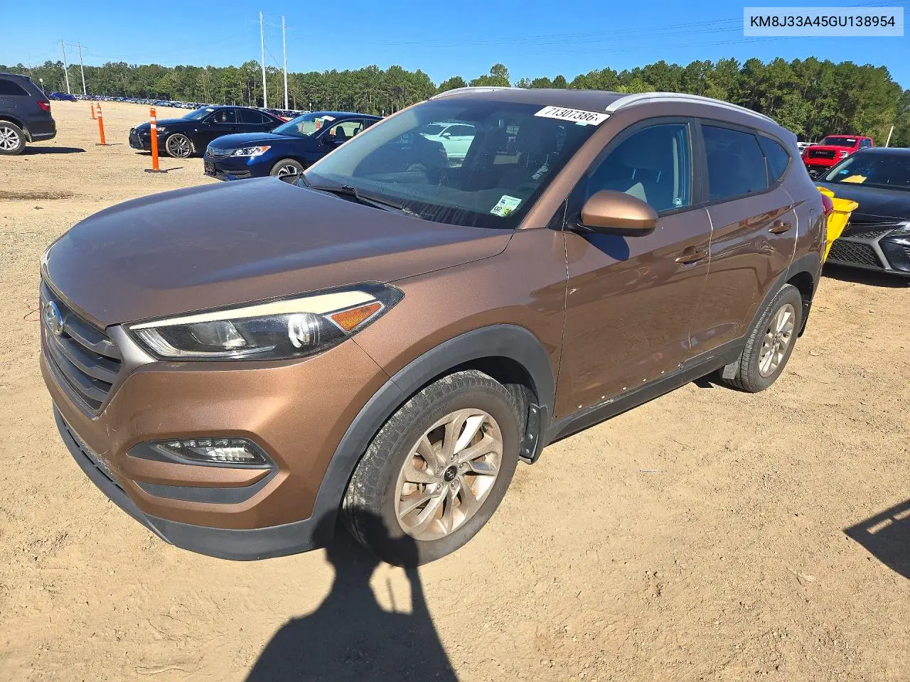 HYUNDAI TUCSON 2016, VIN KM8J33A45GU138954