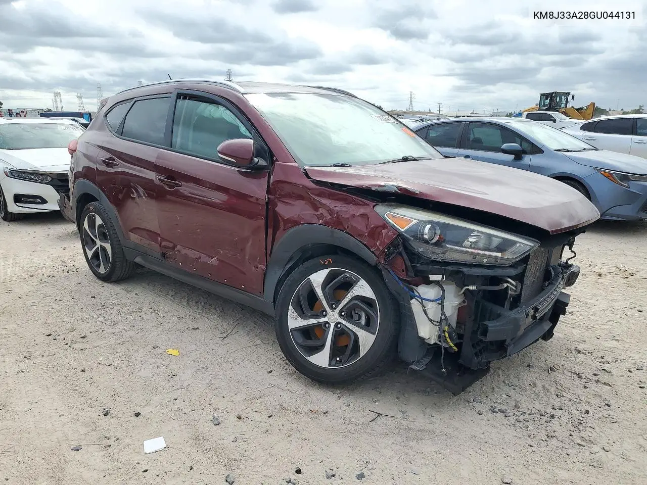 2016 HYUNDAI TUCSON VIN KM8J33A28GU044131 — фото 4