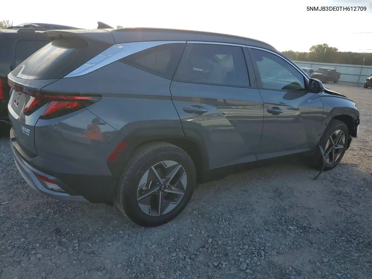 2026 HYUNDAI TUCSON VIN 5NMJB3DE0TH612709 — фото 3
