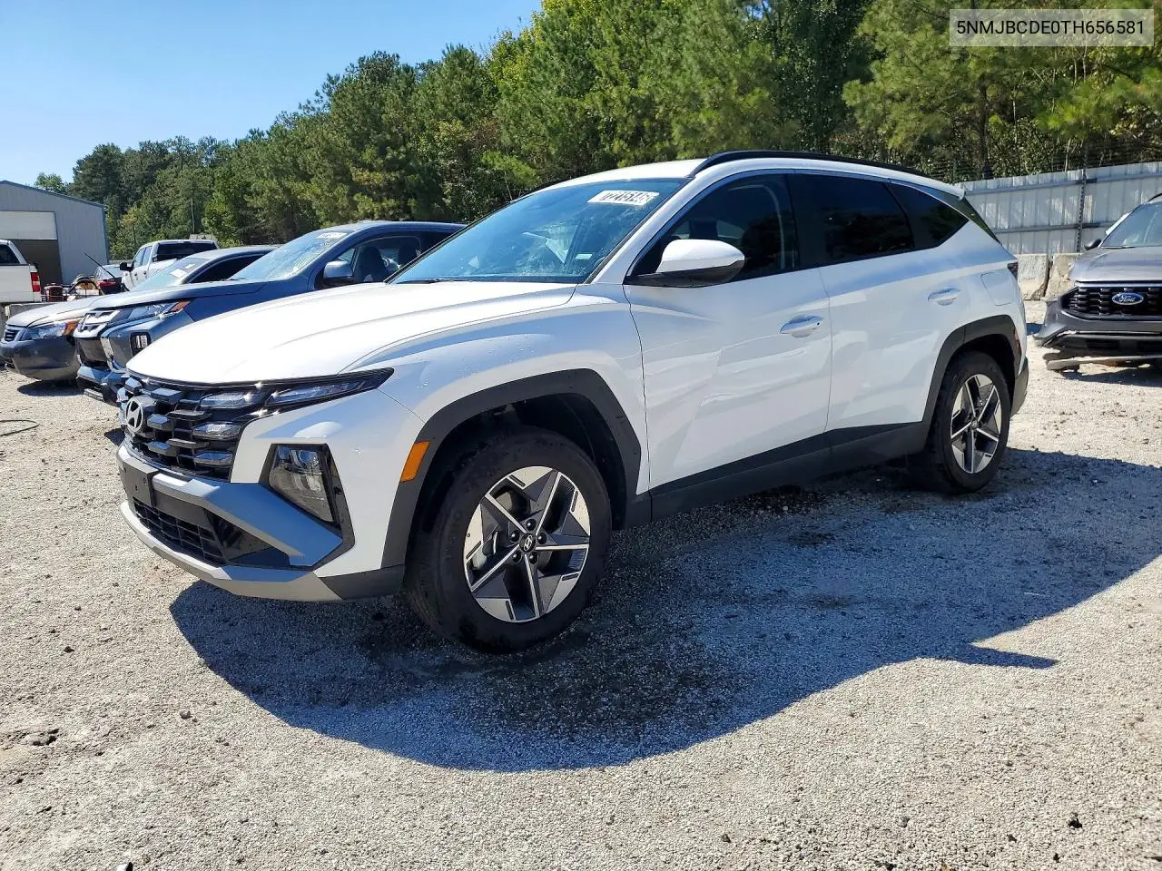 HYUNDAI TUCSON 2026, VIN 5NMJBCDE0TH656581