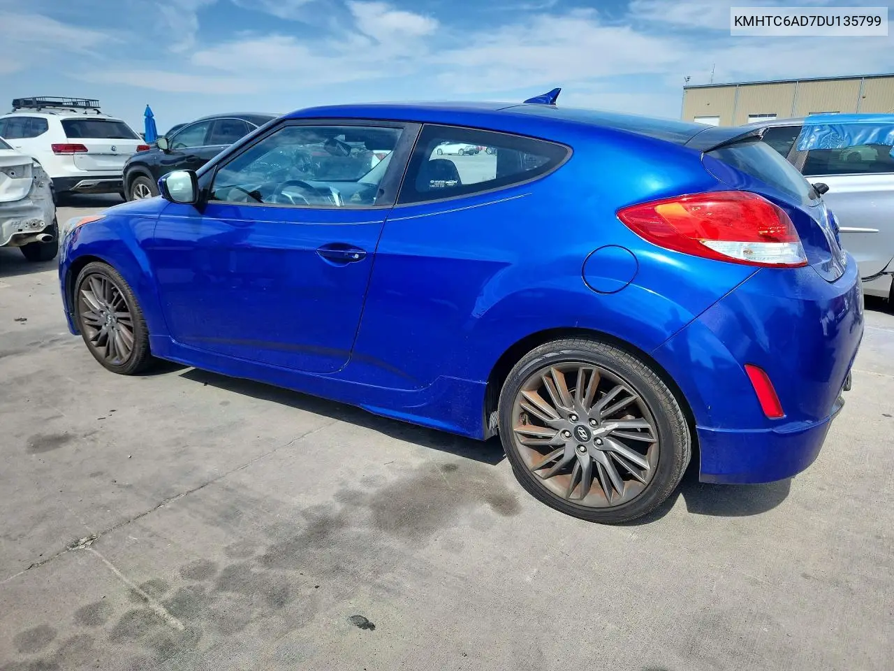 2013 HYUNDAI VELOSTER VIN KMHTC6AD7DU135799 — фото 2