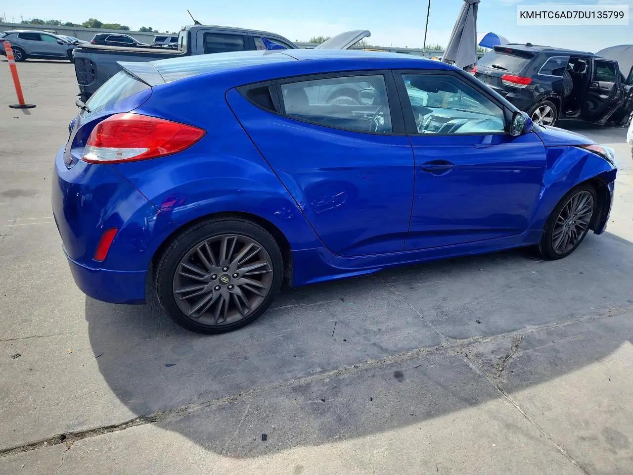 2013 HYUNDAI VELOSTER VIN KMHTC6AD7DU135799 — фото 3