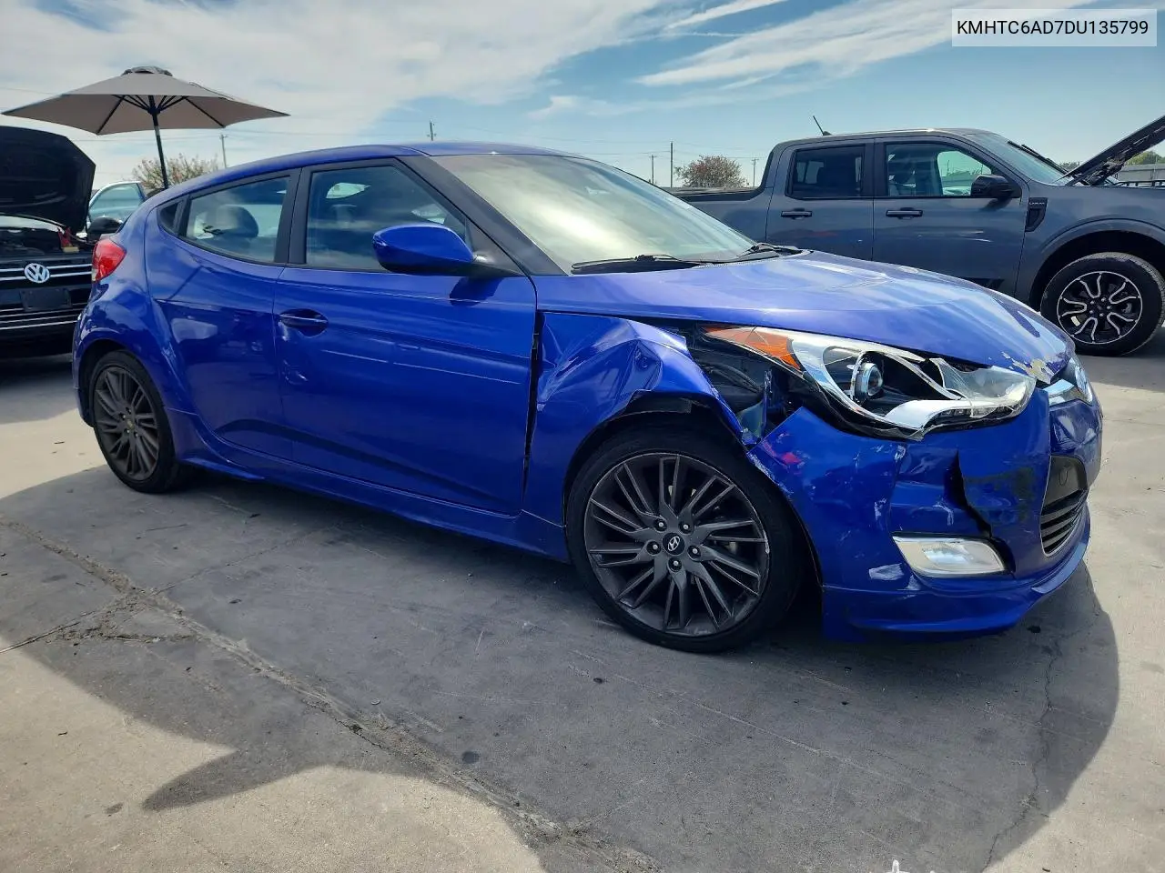2013 HYUNDAI VELOSTER VIN KMHTC6AD7DU135799 — фото 4