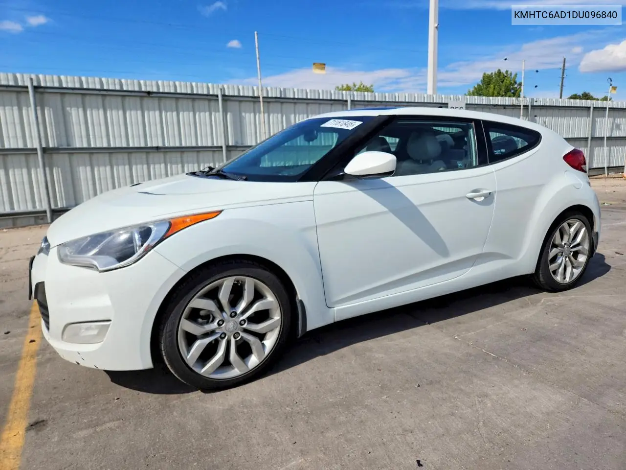 HYUNDAI VELOSTER 2013, VIN KMHTC6AD1DU096840
