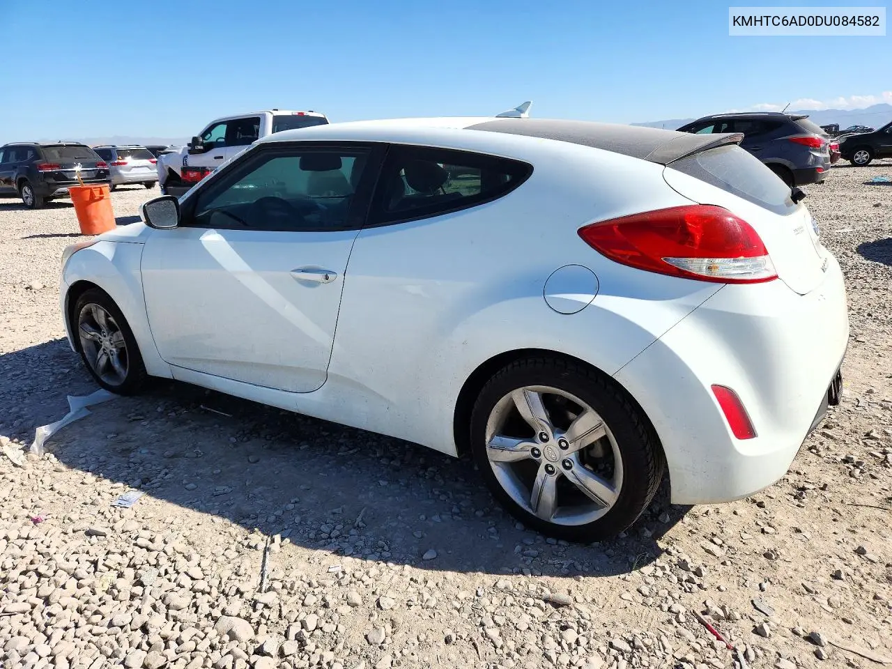 2013 HYUNDAI VELOSTER VIN KMHTC6AD0DU084582 — фото 2