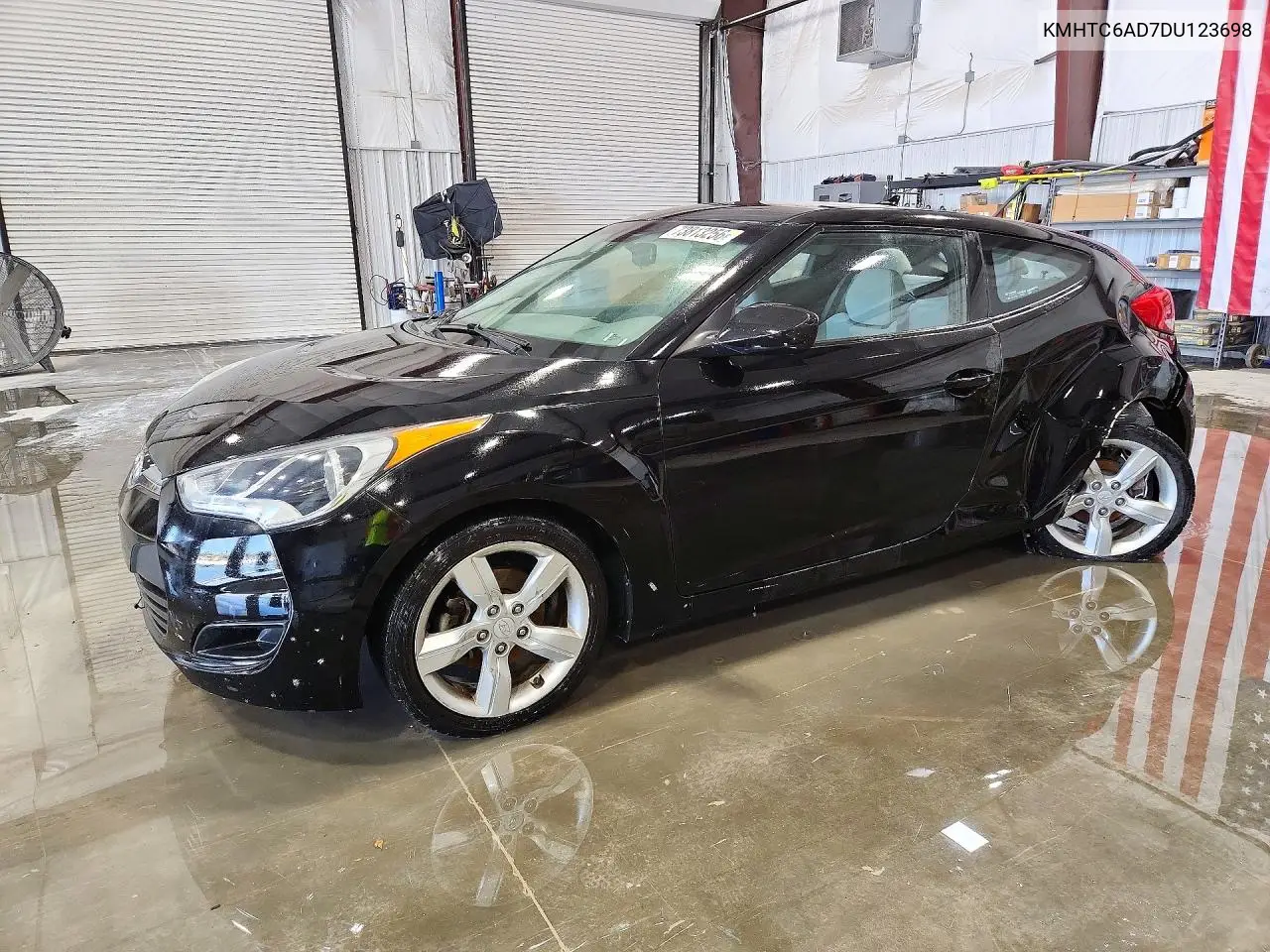 HYUNDAI VELOSTER 2013, VIN KMHTC6AD7DU123698