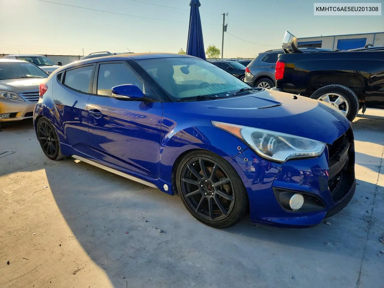 2014 HYUNDAI VELOSTER VIN KMHTC6AE5EU201308 — фото 4