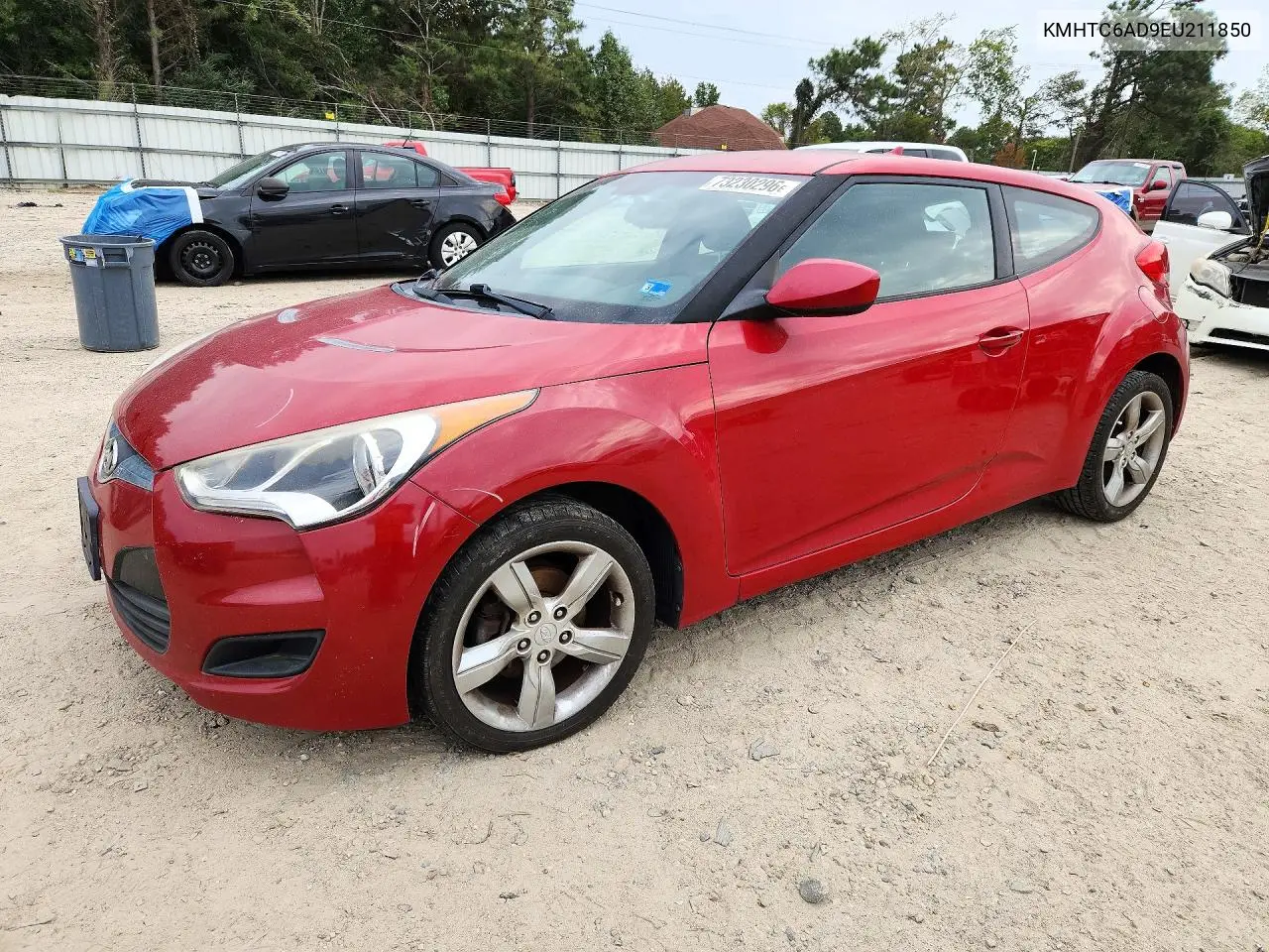 HYUNDAI VELOSTER 2014, VIN KMHTC6AD9EU211850