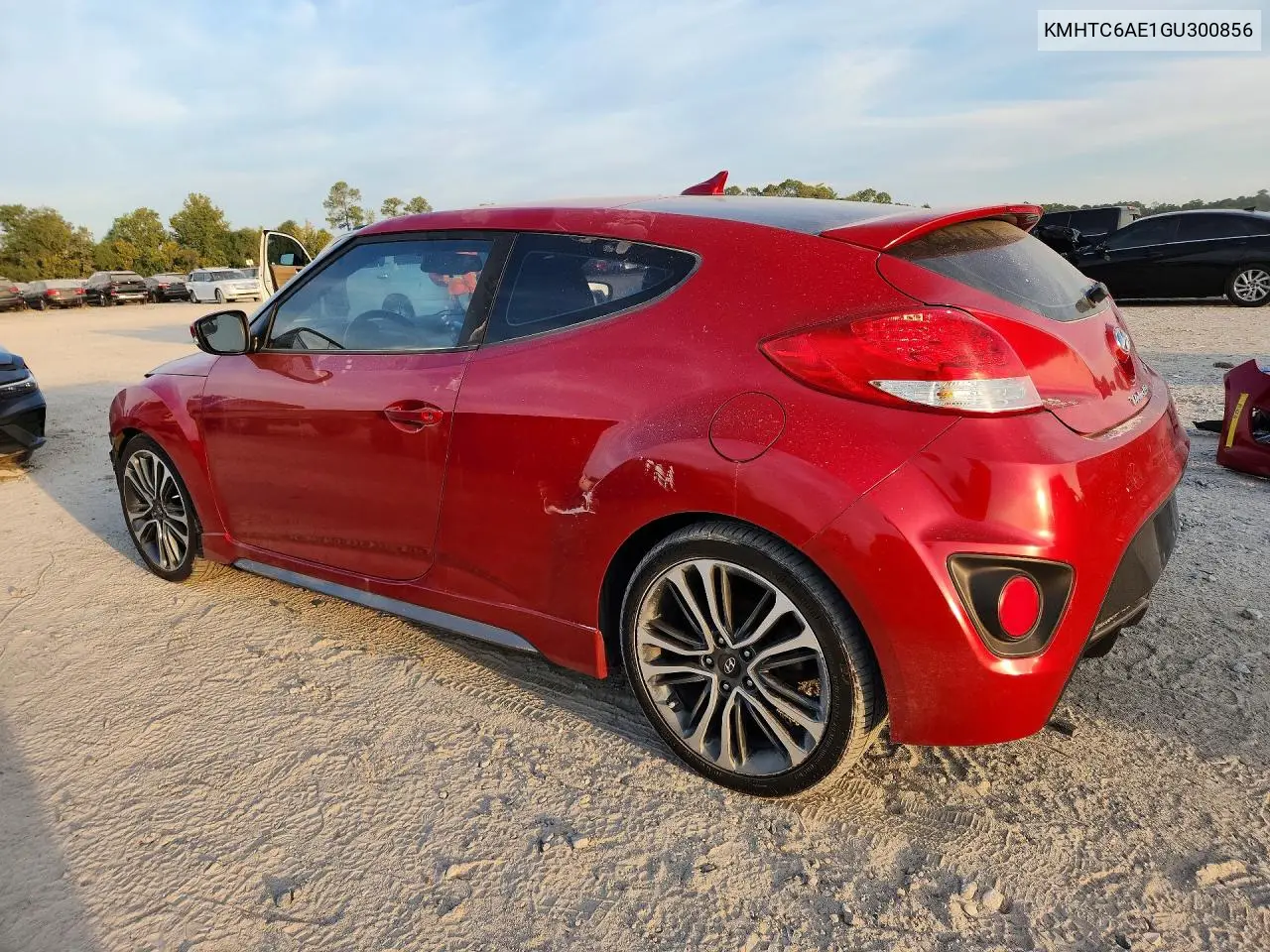 2016 HYUNDAI VELOSTER VIN KMHTC6AE1GU300856 — фото 2