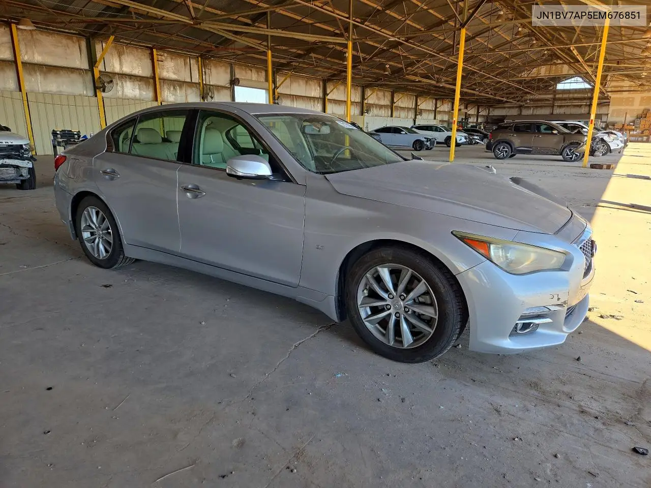 2014 INFINITI Q50 VIN JN1BV7AP5EM676851 — фото 4