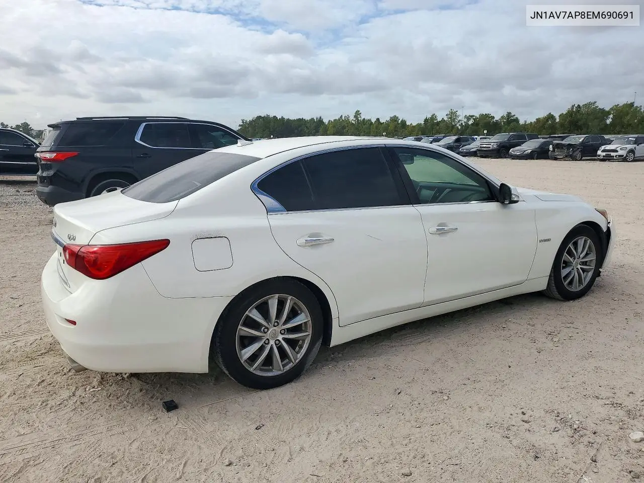 2014 INFINITI Q50 VIN JN1AV7AP8EM690691 — фото 3