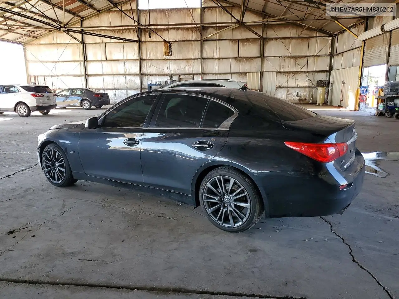 2017 INFINITI Q50 VIN JN1EV7AR5HM836262 — фото 2