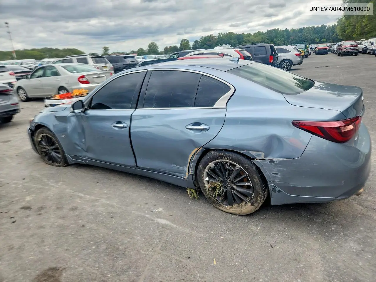 2018 INFINITI Q50 VIN JN1EV7AR4JM610090 — фото 2