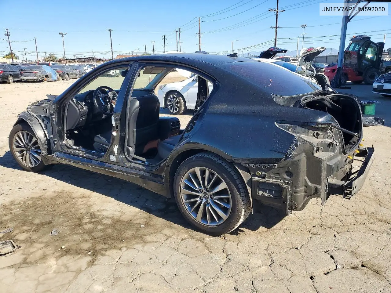 2018 INFINITI Q50 VIN JN1EV7AP1JM592050 — фото 2