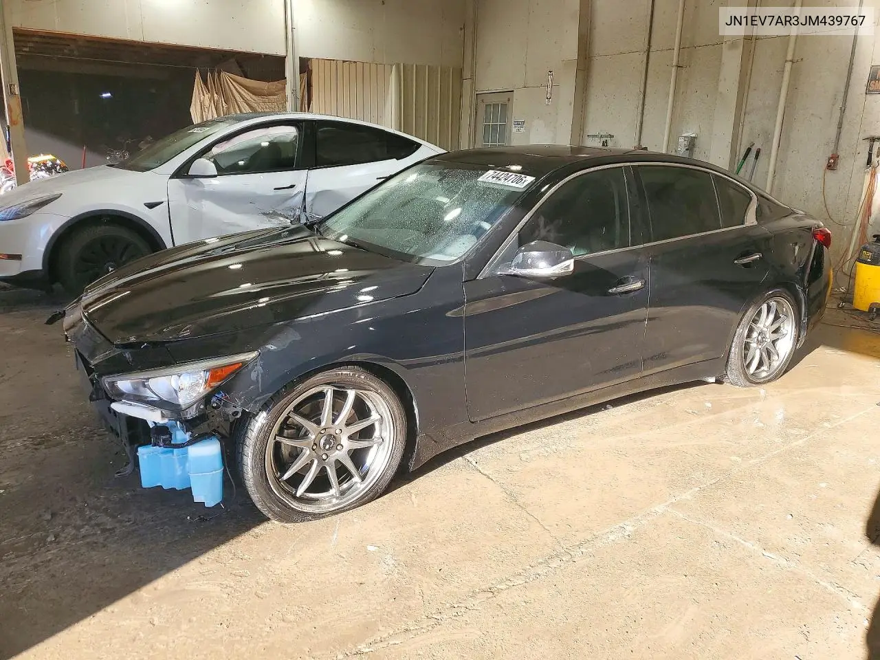 INFINITI Q50 2018, VIN JN1EV7AR3JM439767