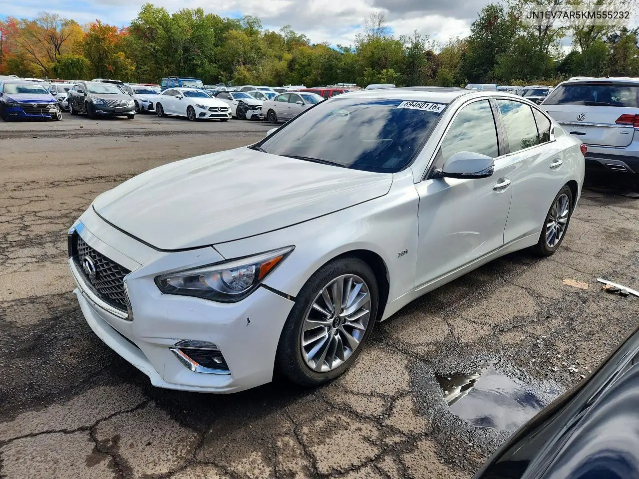 INFINITI Q50 2019, VIN JN1EV7AR5KM555232
