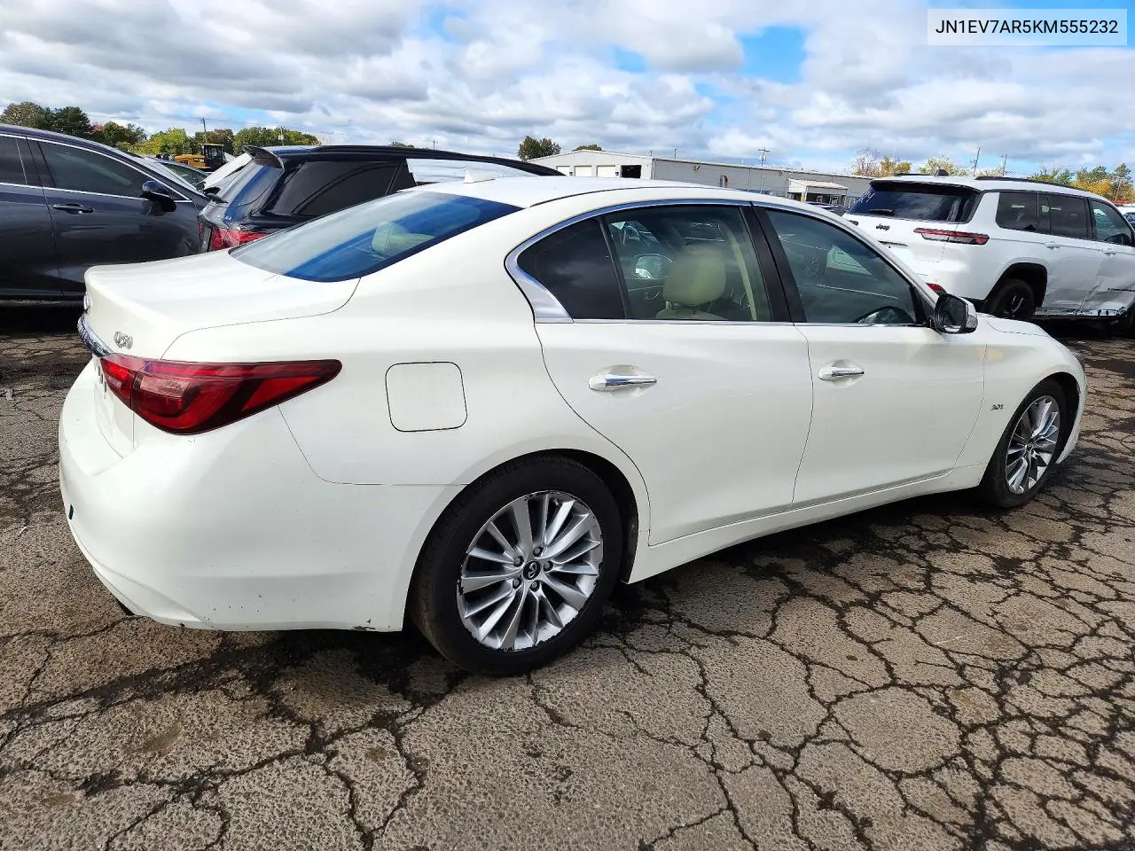 2019 INFINITI Q50 VIN JN1EV7AR5KM555232 — фото 3
