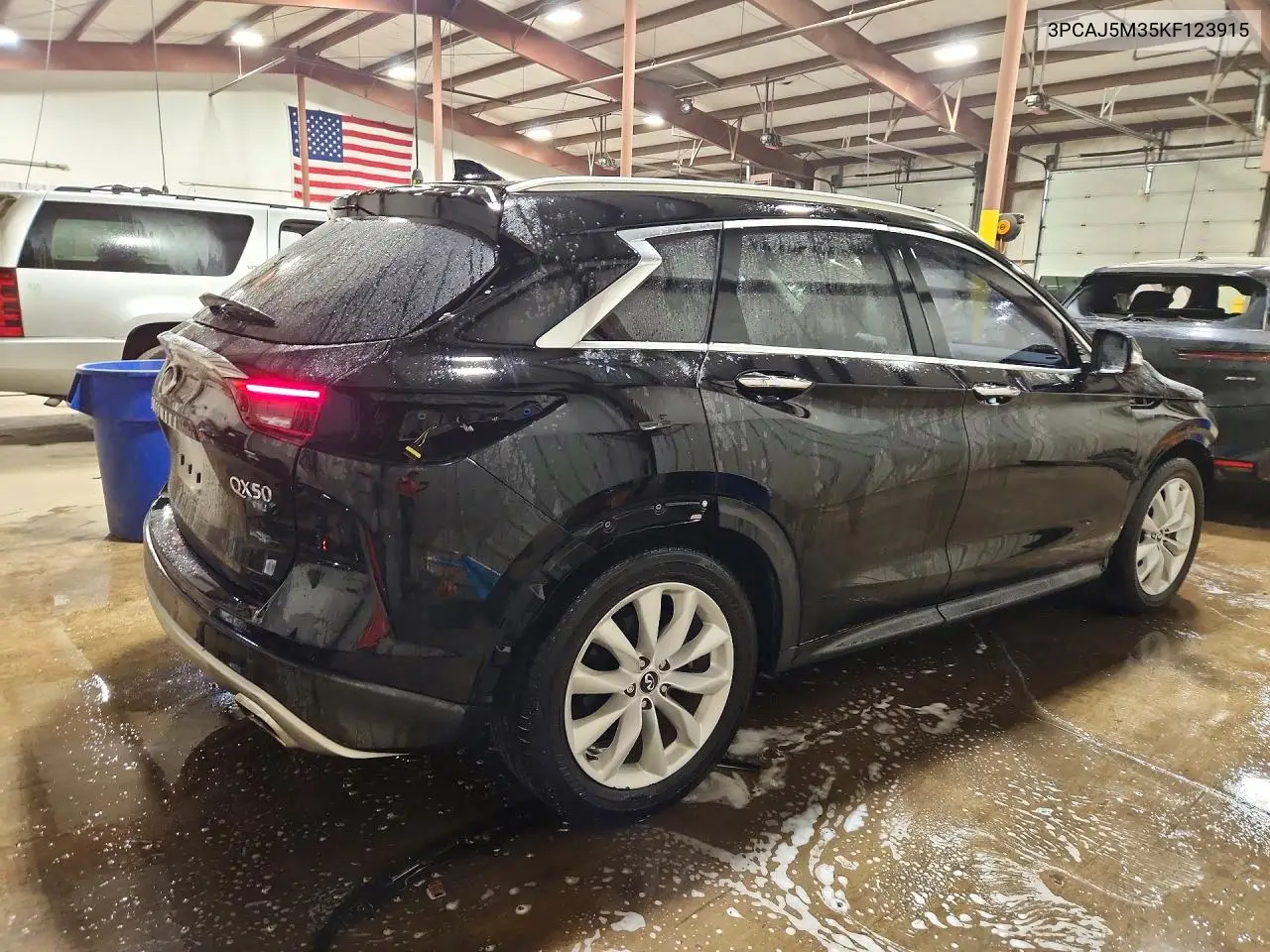 2019 INFINITI QX50 VIN 3PCAJ5M35KF123915 — фото 3